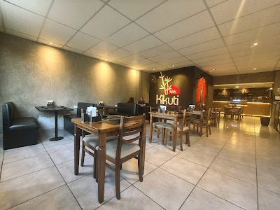 Foto de Kikuti japanese food, Colombo - Pr - Sushi - Temaki - Rodizio - Yakissoba - Porçoes