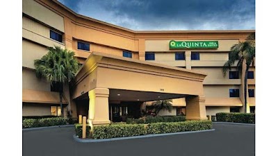 Foto de La Quinta Inn e Suites by Wyndham Miami Airport East