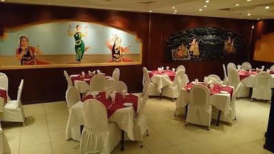 Foto de DF 50 Ashoka Restaurant