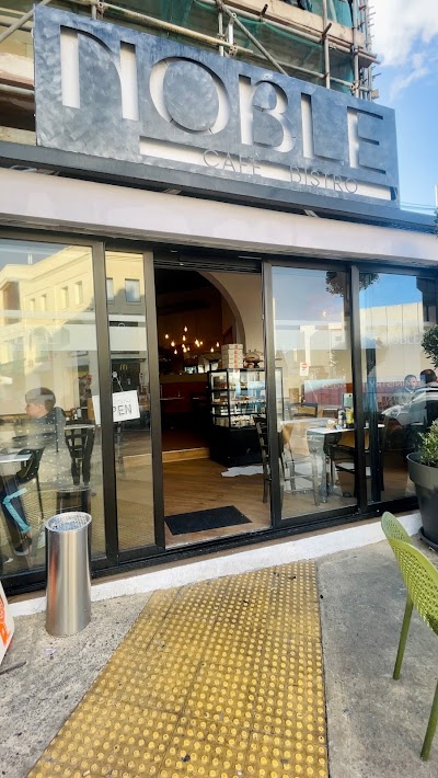 Foto de Noble Cafe Bistro