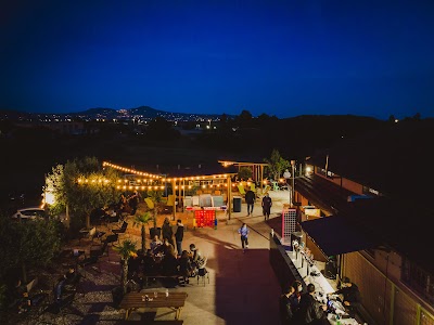 Foto de Rebel s Brewery e Tap Room Garden